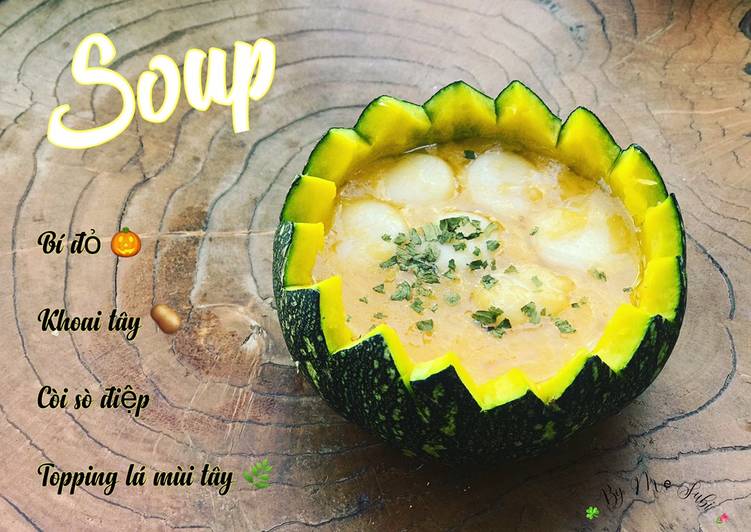 Soup bí đỏ khoai tây còi sò điệp topping lá mùi tây